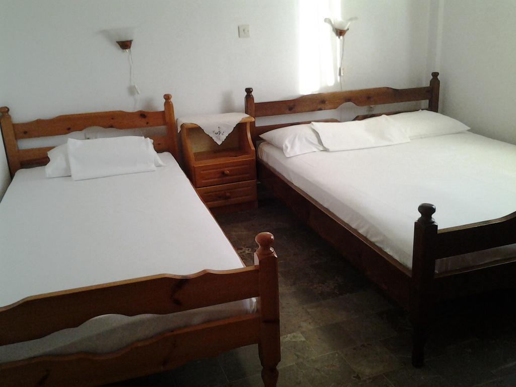 קסטרוסיקיה Athanasios Tsoumas Apartments מראה חיצוני תמונה