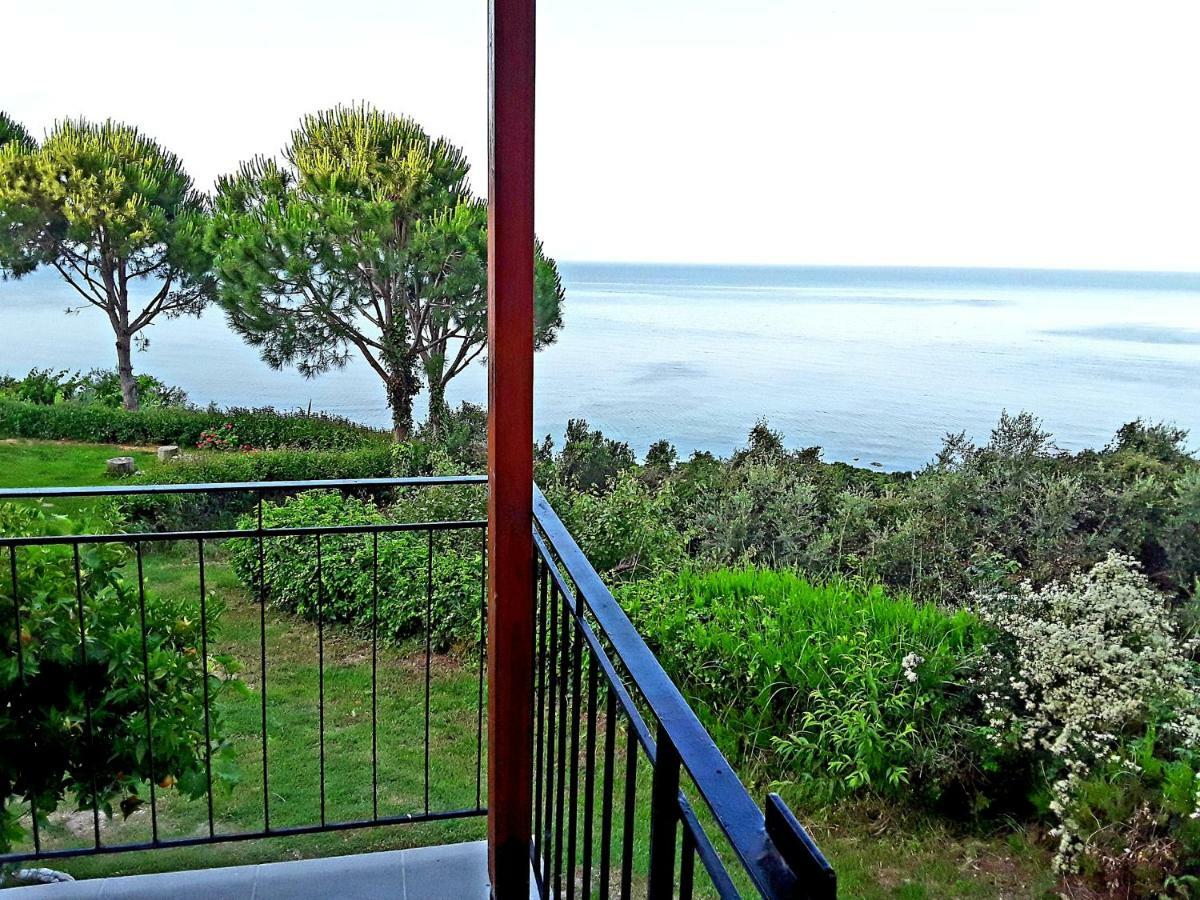 קסטרוסיקיה Athanasios Tsoumas Apartments מראה חיצוני תמונה